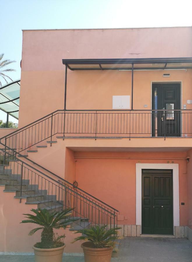 Calise Guest House Прочида Экстерьер фото